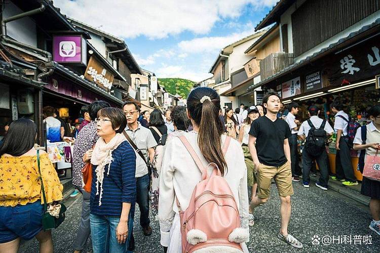 欧美重口味大图 欧美这些图片挑战传统审美